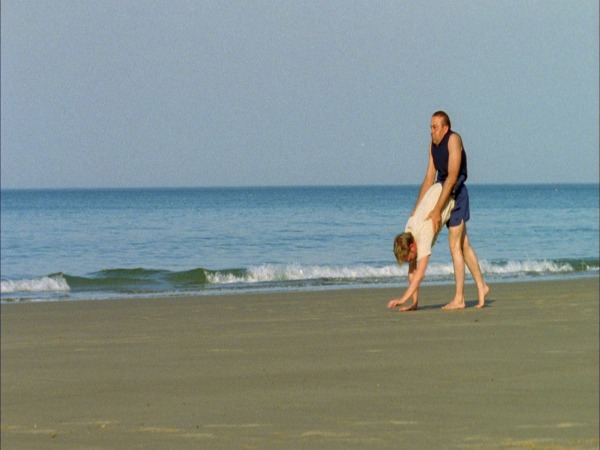 生活的代價The Cost of Living(標題圖檔)